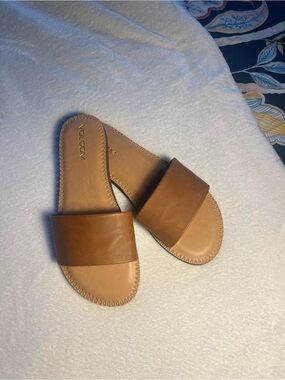 Volcom Women's Brown Slide Sandals - Wide Strap Casual Slides